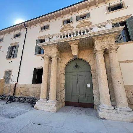 Antiche Colonne * 维罗纳